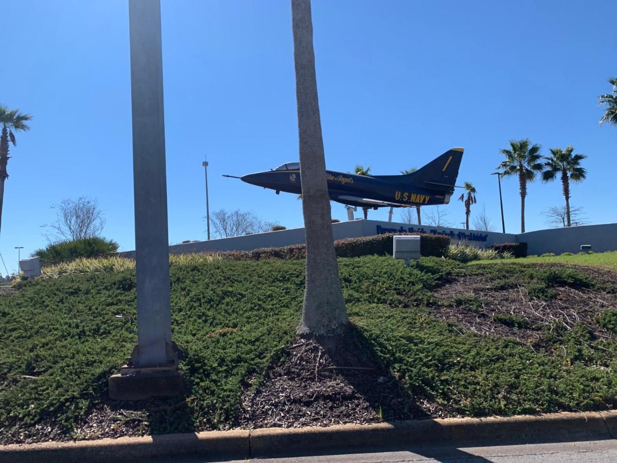 פנסקולה D'S Florida/Alabama Vacation Home מראה חיצוני תמונה